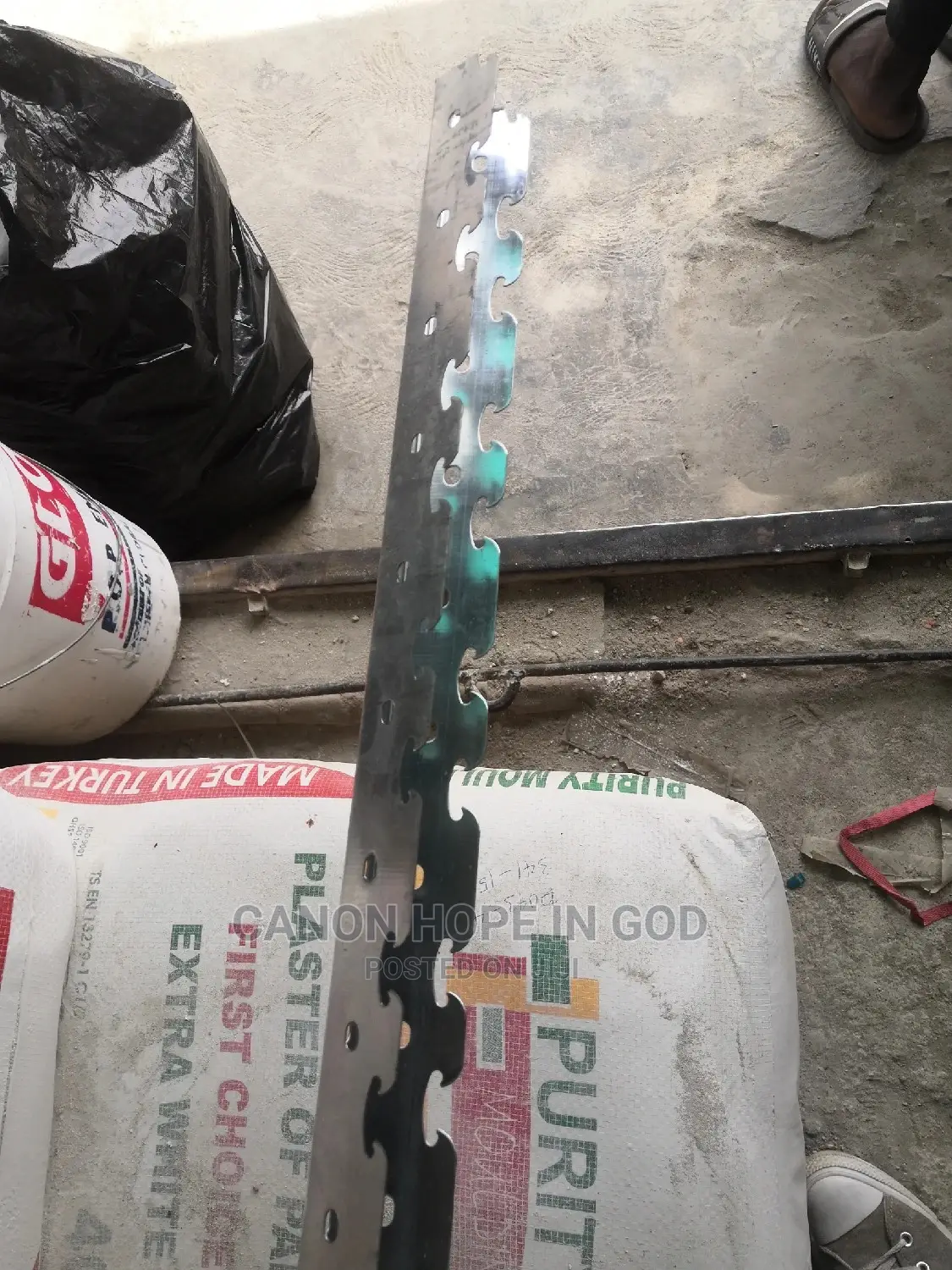 Hanger for Under Decking Ceiling Installation