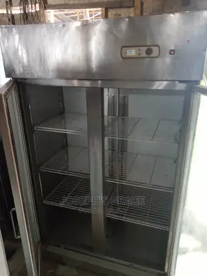 (304) Stainless Industrial Ciller Fridge.