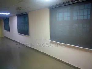 Quality Rolling Stylish Window Blinds.