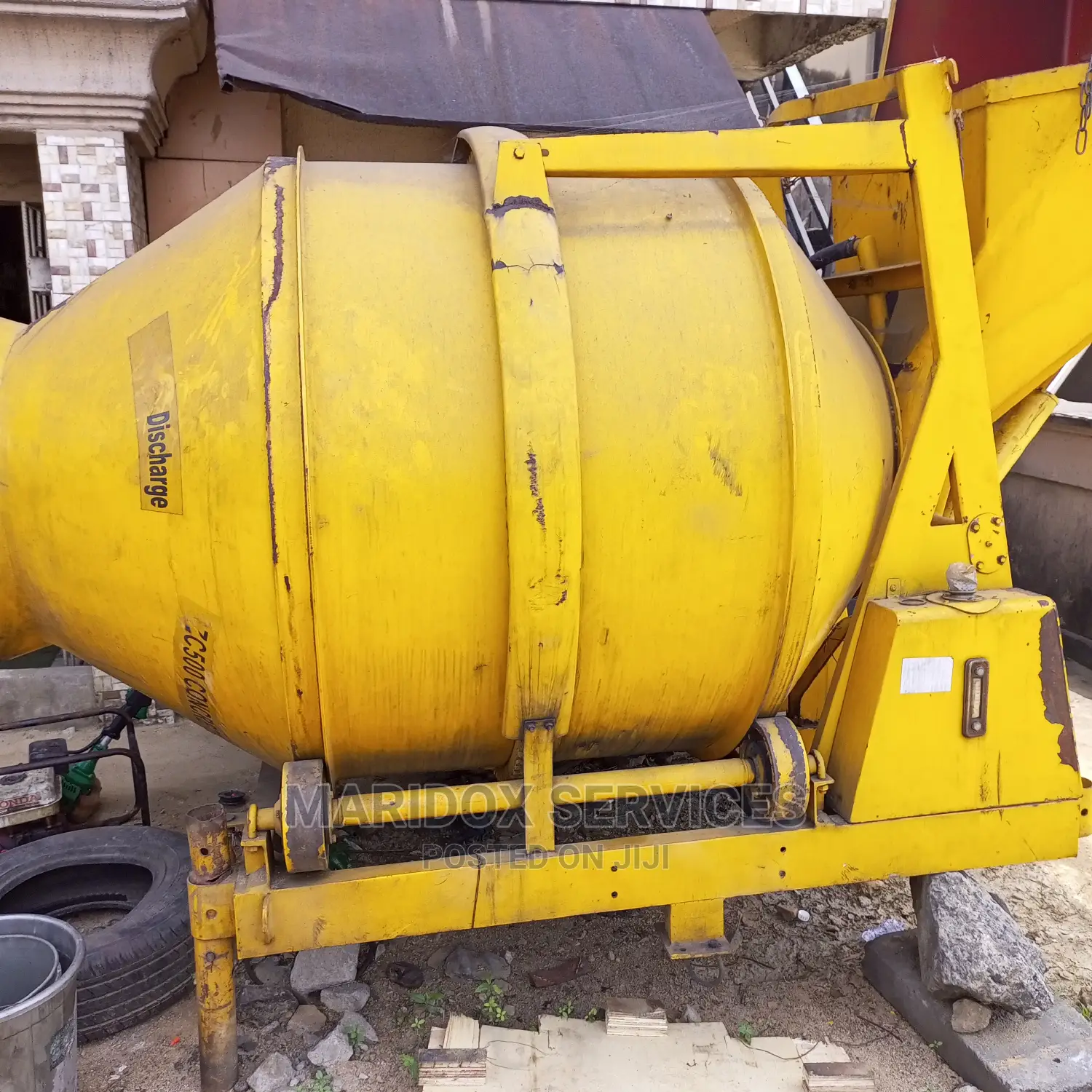 Concrete Mixer 750ltrs