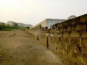 10bdrm Bungalow in Ketu-Alapere for sale