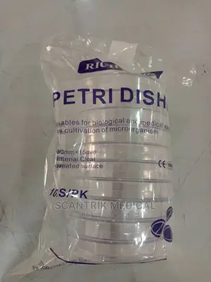 Sterilized Nutrient Petri Dish
