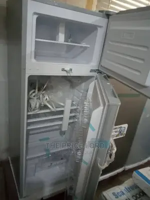 Kenstar Refrigerator 212 Litres KSD-260s
