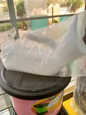 Portable Plastic Mobile Urinal Toilet for Women