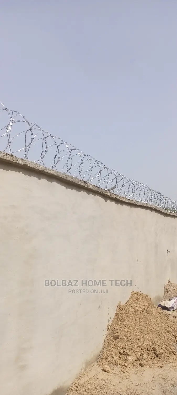America Concertina Wire; Razor Type