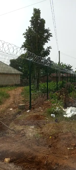 Finger Panel Mesh; See-Through Fence