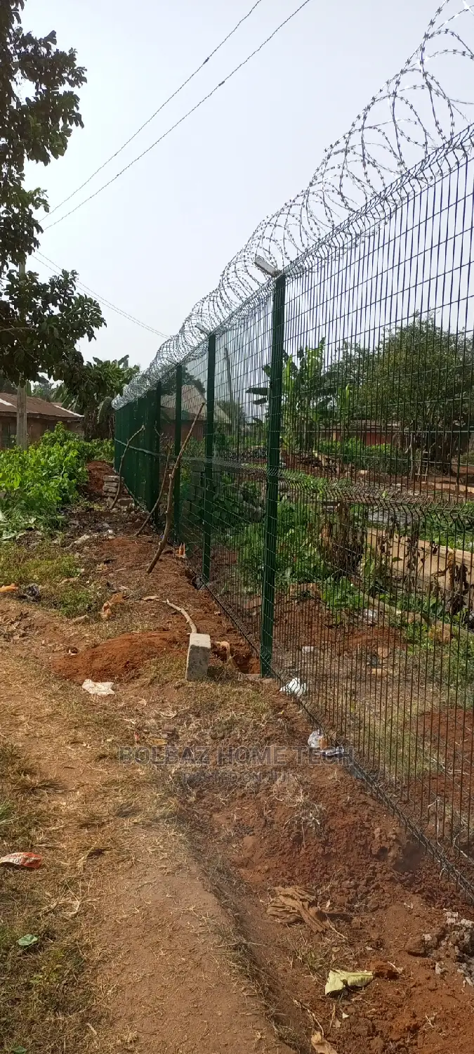Finger Panel Mesh; See-Through Fence