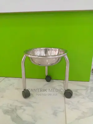 Steel Medical Surgical Kick Buckets