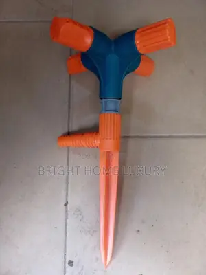 4arms Garden Water Sprinkler