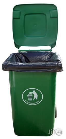 Universal 240 Litre Wheelie Waste Bin Hub