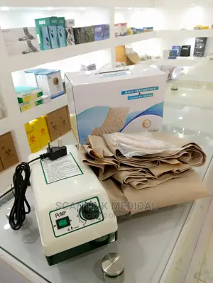 Anti Bedsore Decubitus Alternating Pressure Bubble AIR BED