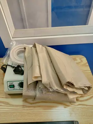 Anti Bedsore Mattress Pad, Inflatable Air Bed for Patients