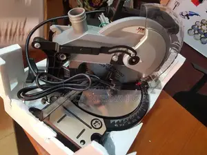 Miter Saw 1800w