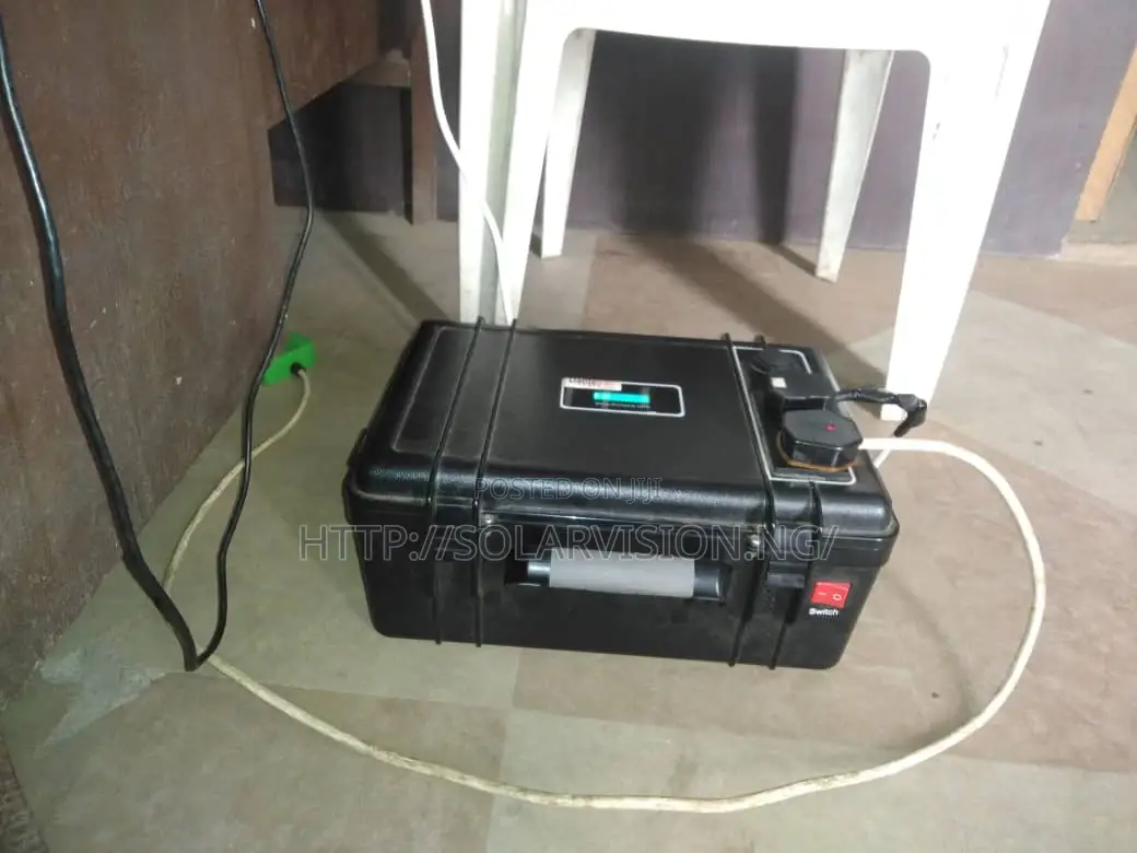 20hours Solargenerator Fan With Bulbs