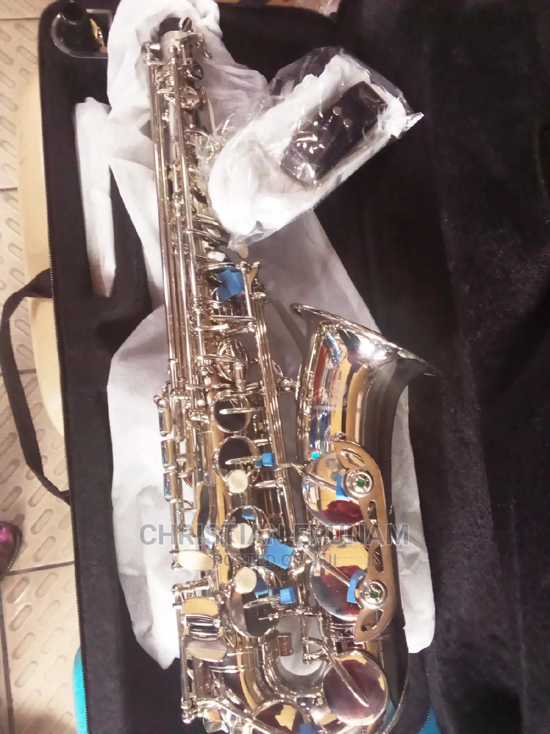 Yamaha Alto Sax (Silver)