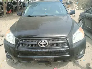 Toyota RAV4 2012 Black