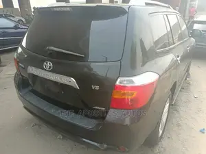 Toyota Highlander Limited 2010 Black