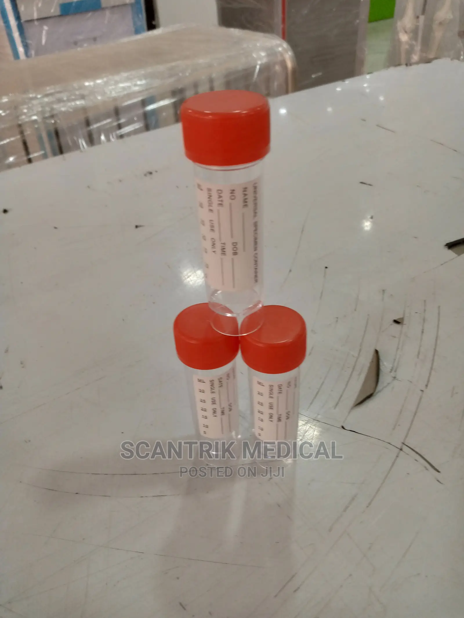 Universal Specimen Container