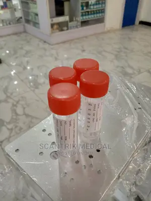 Specimen Universal Container With Cap, With Patient Label,