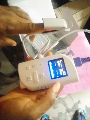 Hand Pulse Oximeter