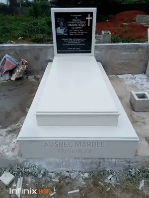Beautiful Marble Tombs Stone