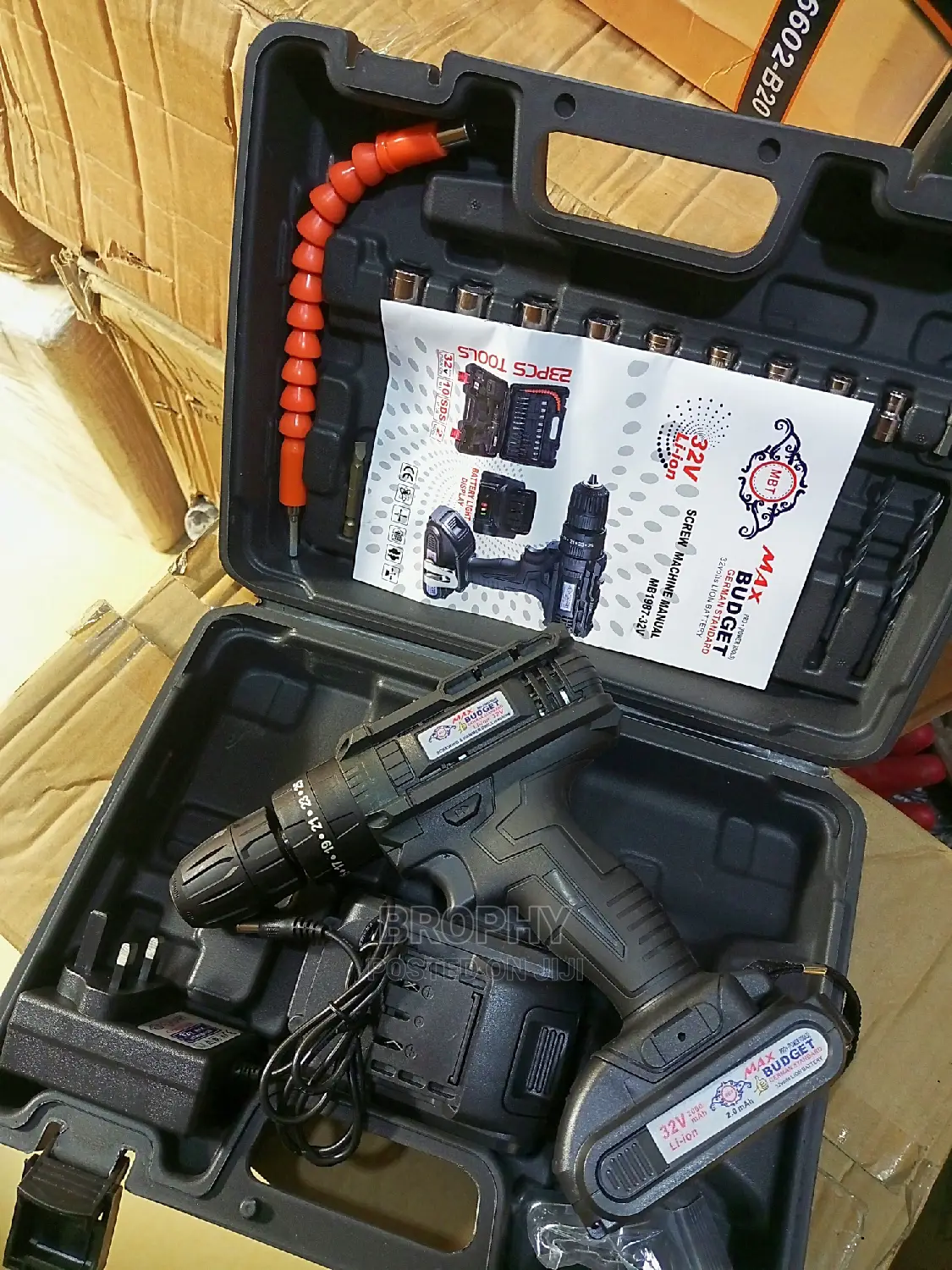 32V Battery Screwing , Drilling and Hammer Drilling Machine