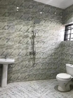 2bdrm Bungalow in Otunla Kajola, Lakowe for rent