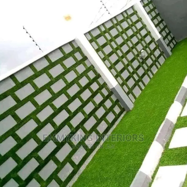 Wall and Garden Artificial Grass