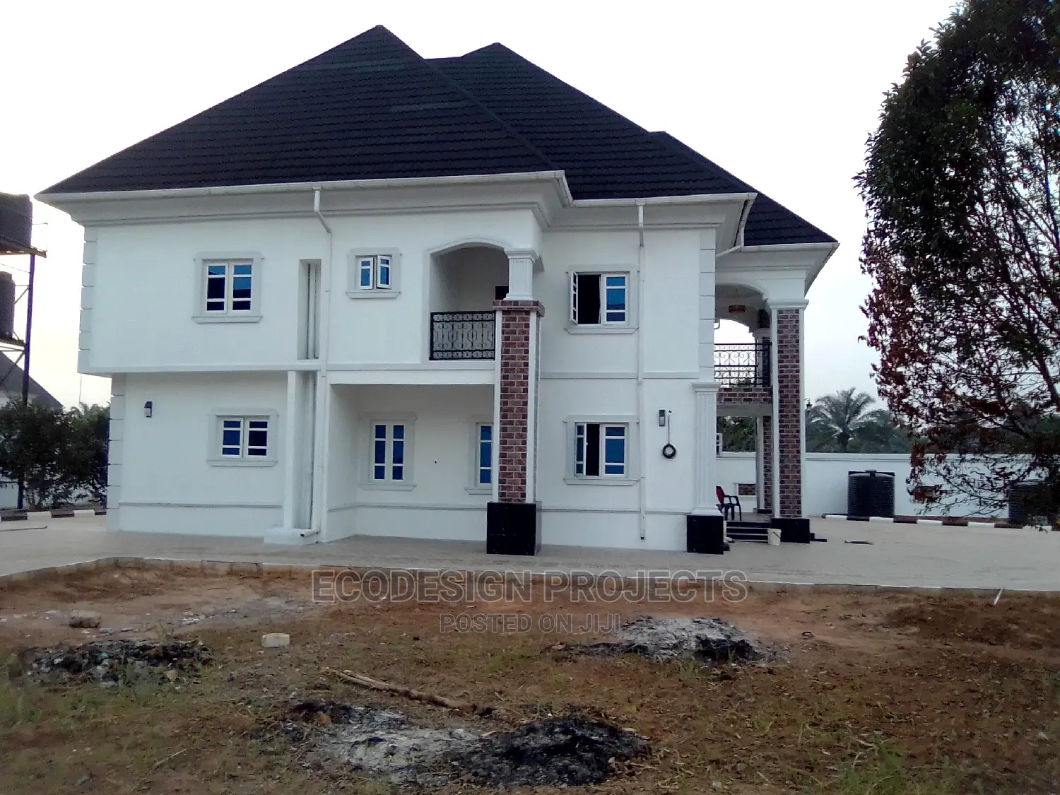 RESIDENTIAL PROJECT: Design and Construction.