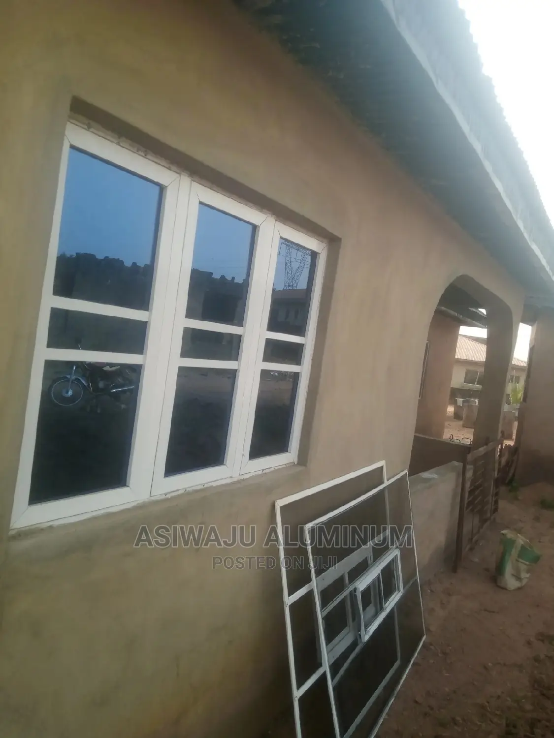 Aluminum Sine Casement Window