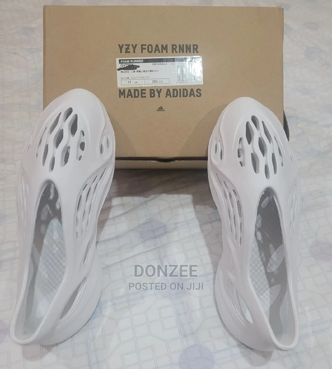Yeezy Foam Runner