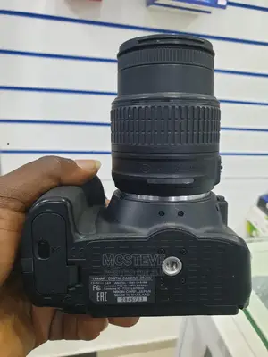 Nikon D5300 DSLR Camera