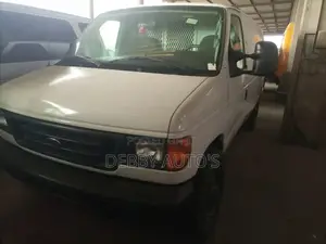 Ford E350 2007