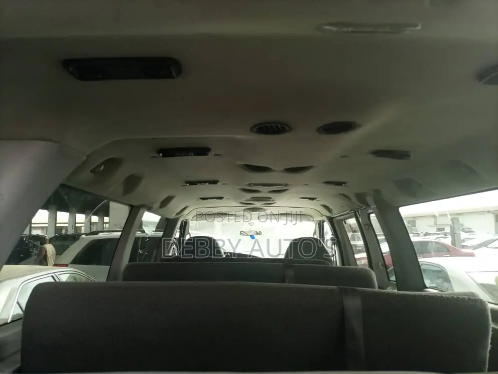 Ford E350 2007