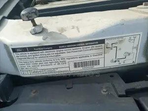 Ford E250 2004