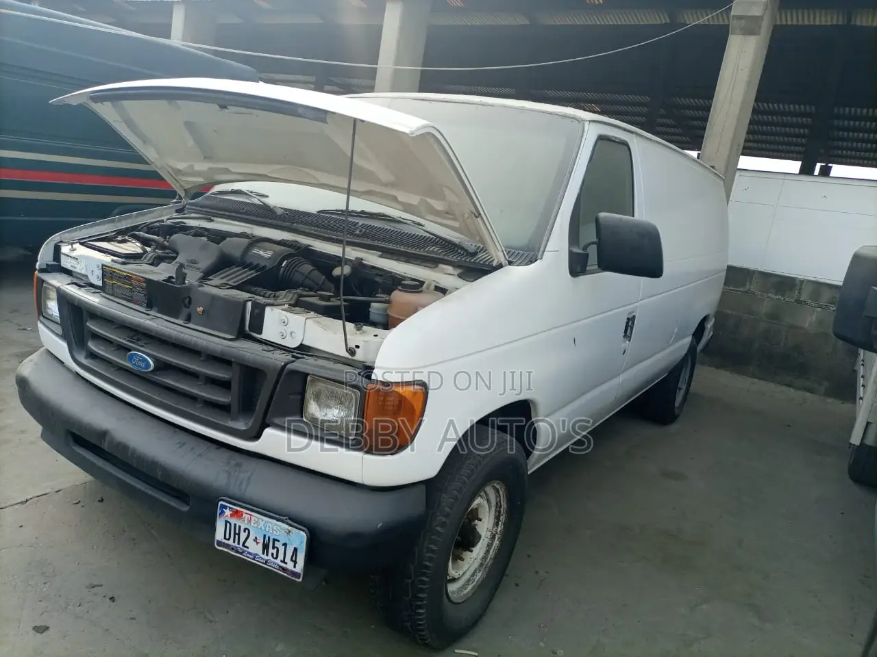 Ford E250 2004