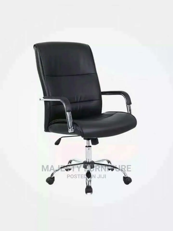 Quality Executive Leather Swivel Office Chair