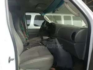 Ford E350 2008