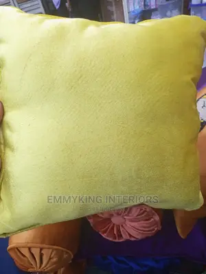 Quality Fiber Throw Pillow