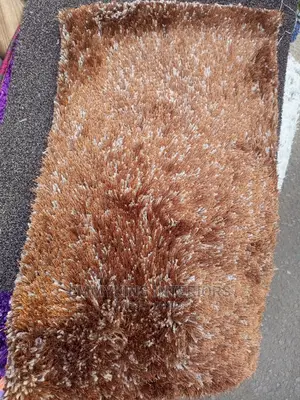 Mini Shaggy Rug