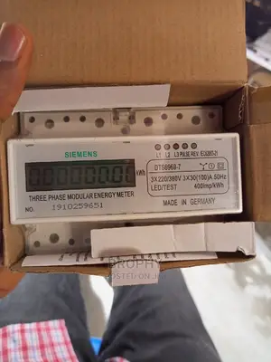 SIEMENS Three Phase Check Meter / Three Modular Energy Meter