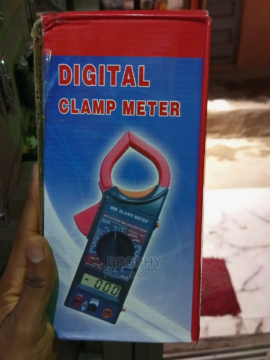 Digital Clamp Meter