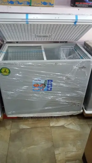 Kenstar Chest Freezer 255 Litres Silver Model 350S