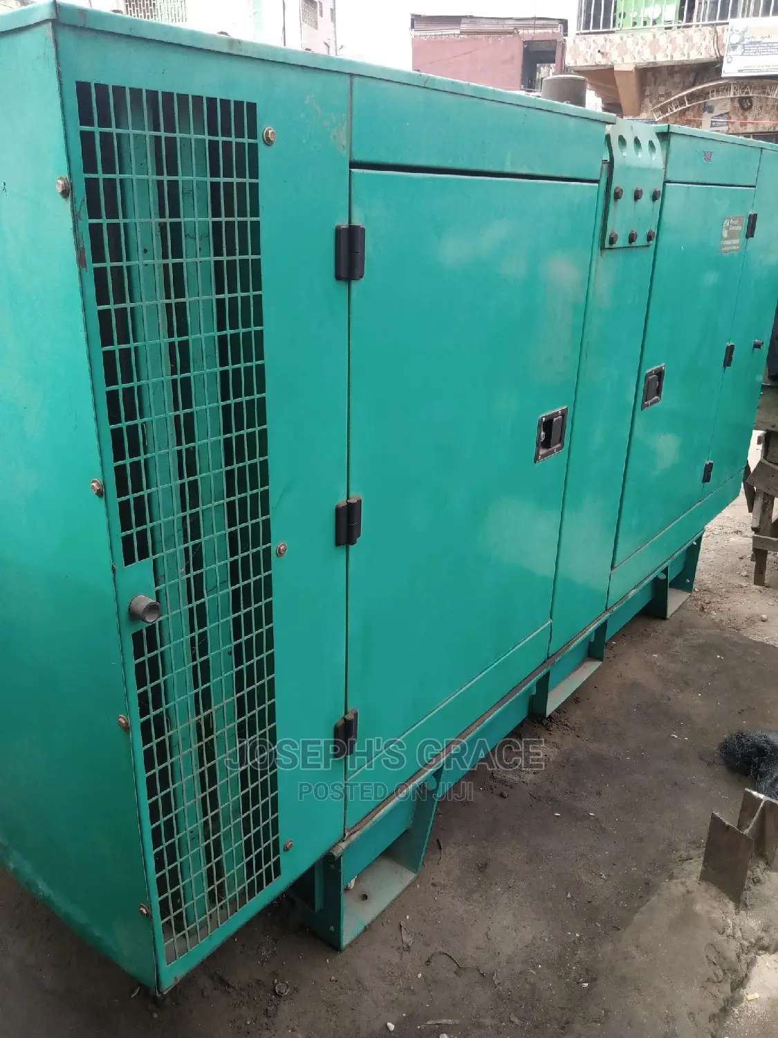 100kva (Eco Plus) Cummins Sound Proof Power Generator.