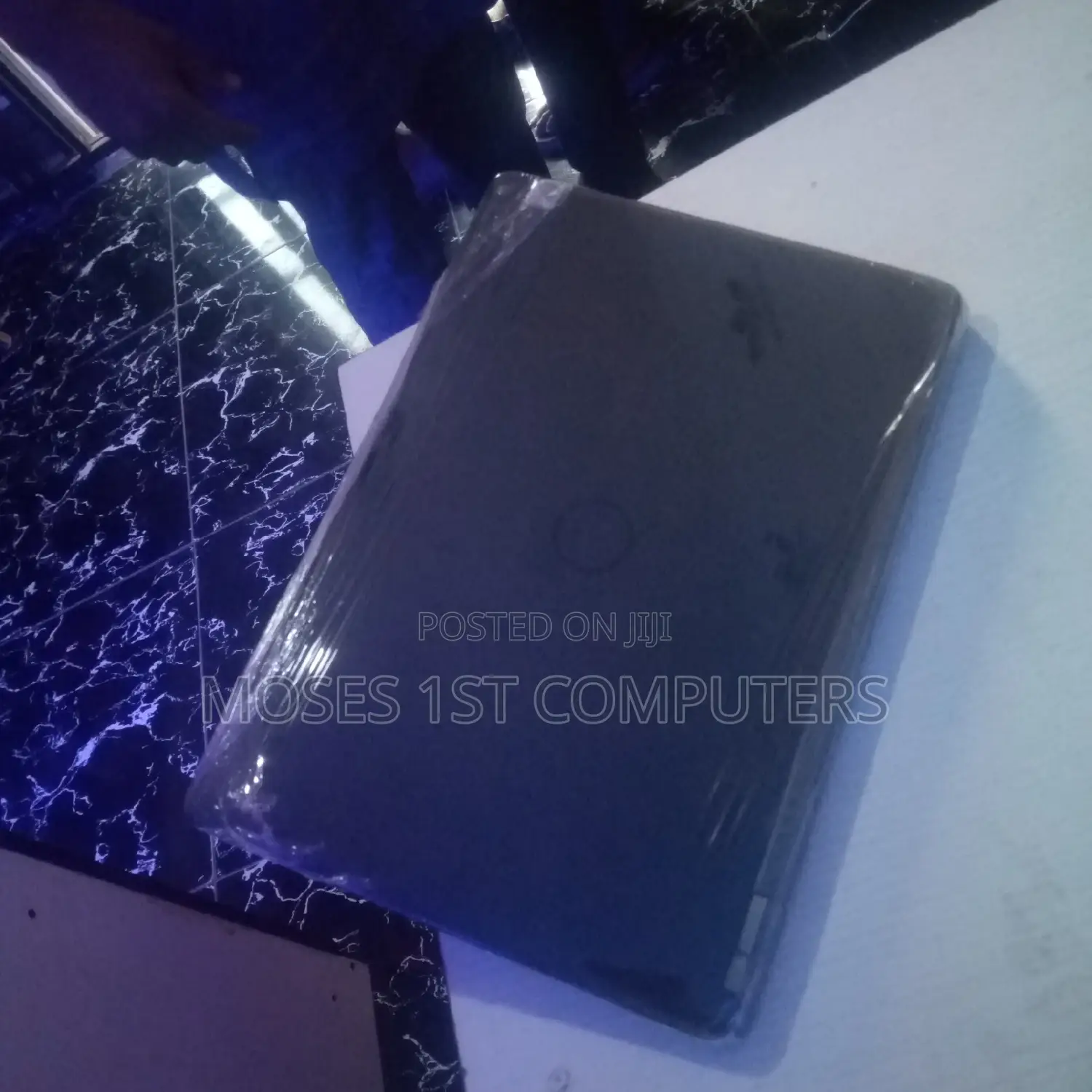 New Laptop Dell 4GB Intel Core I5 SSD 128GB