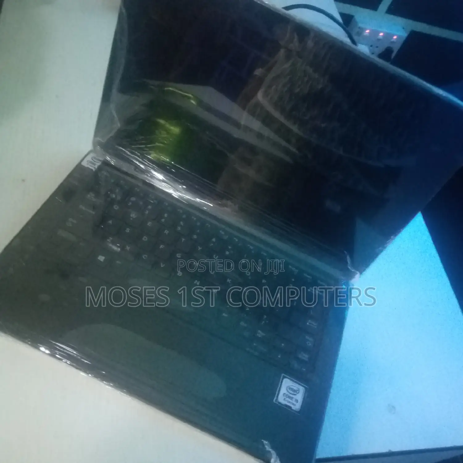 New Laptop Dell 4GB Intel Core I5 SSD 128GB