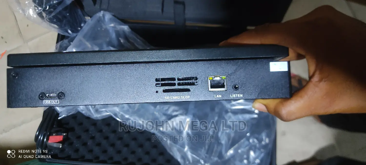 Avmatrix Pvs0615u
6-Channel Sdi/Hdmi 4kswitcher 15.6"Screen