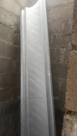350 X 350 Polystyrene Parapet