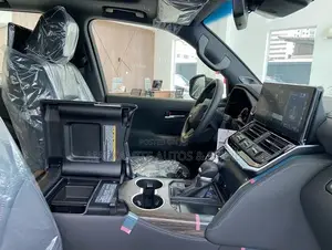 New Toyota Land Cruiser 2022 Black