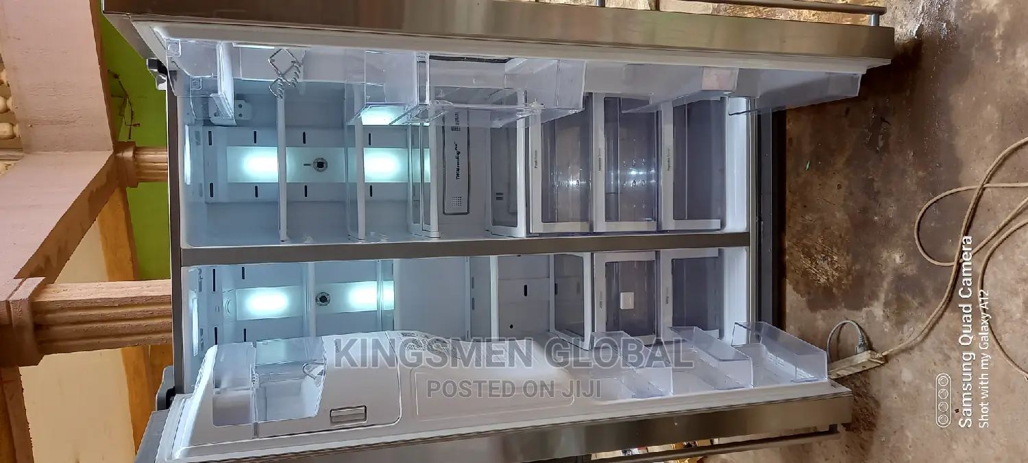 High Quality Samsung Inverter Side-by-Side Refrigerator.
